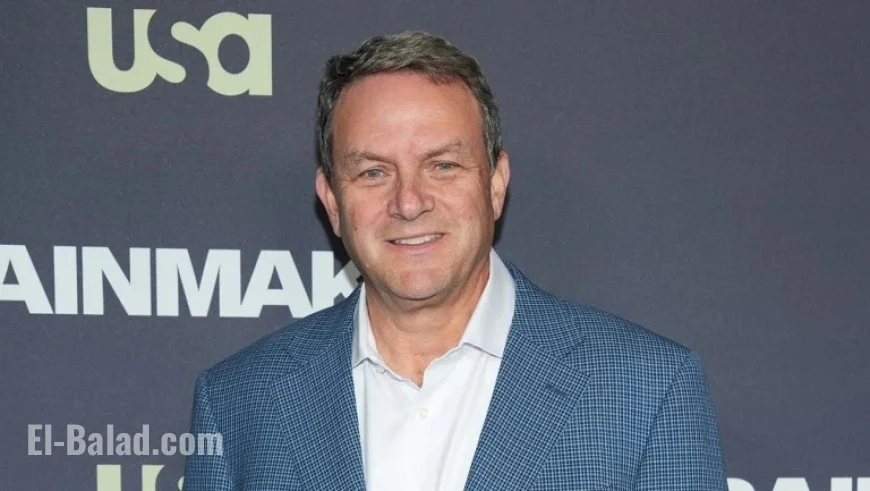 Versant Acquires Fandango FAST Channel, Expands Free TV Networks