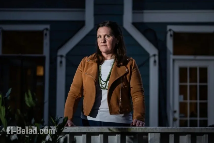 Supreme Court Battle: Trump-Fired Regulator Challenges Dismissal