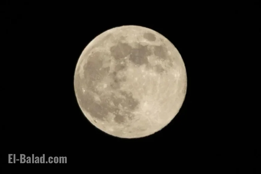 What is a “Supermoon,” the Phenomenon That Shone Brightly Last Night?