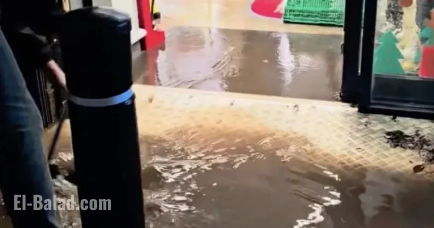 Co-op Staff Battle Flood as Water Gushes In