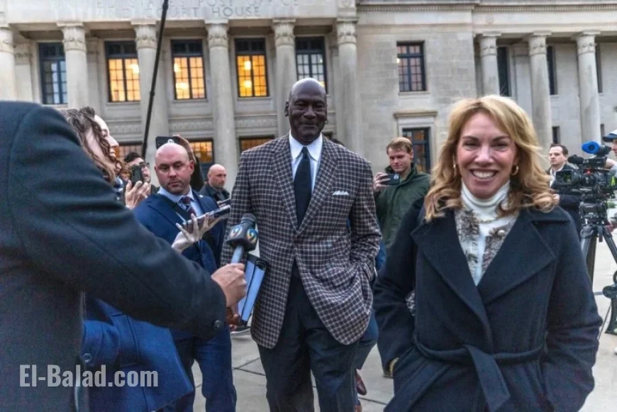 Michael Jordan, Heather Gibbs Lead Friday’s NASCAR Trial