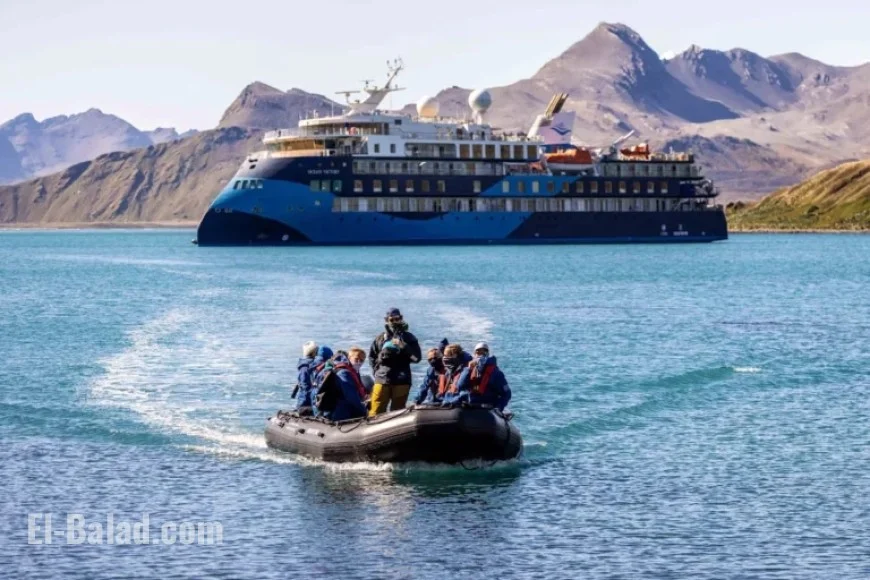 Northwest Passage Expedition Cruise Turns Into Unexpected Adventure