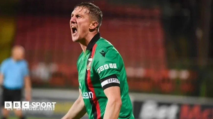 Glentoran Triumphs Over Cliftonville on Penalties, Advances to BetMcLean Cup Semis