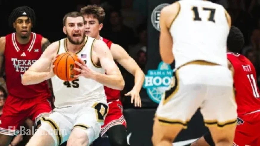 NFL Teams Urge QBs to Stay in School, Skip Draft