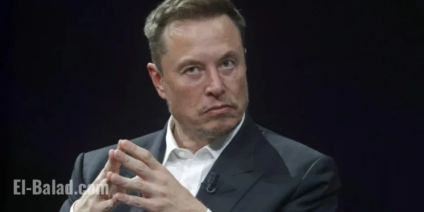 LinkedIn Exec Disputes Musk and Gates on AI Job Replacement