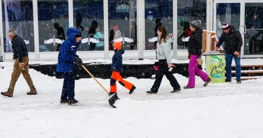 Weekend Snowstorm Disrupts U.S. Travel Plans