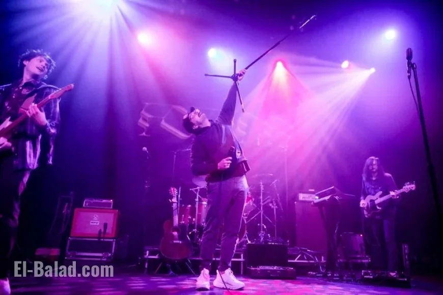 Foxing Prepares for Farewell Tour