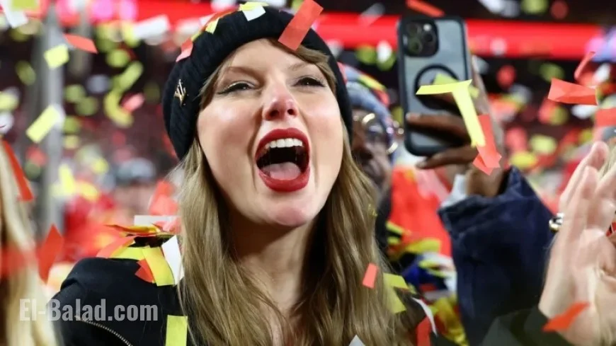 Taylor Swift Attends Chiefs Game Tonight: Latest SNF Updates