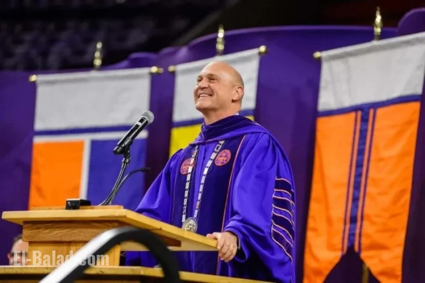 Clemson University President Steps Down