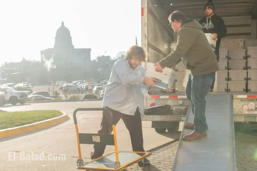 Missouri Voters Mobilize: 300,000 Sign Petition to Challenge GOP Gerrymander