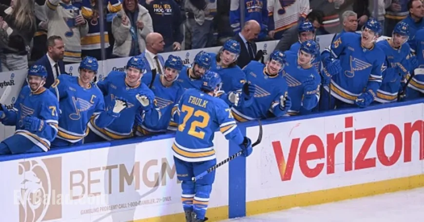 Blues Triumph Over Blackhawks with 3-2 Victory in NHL Match