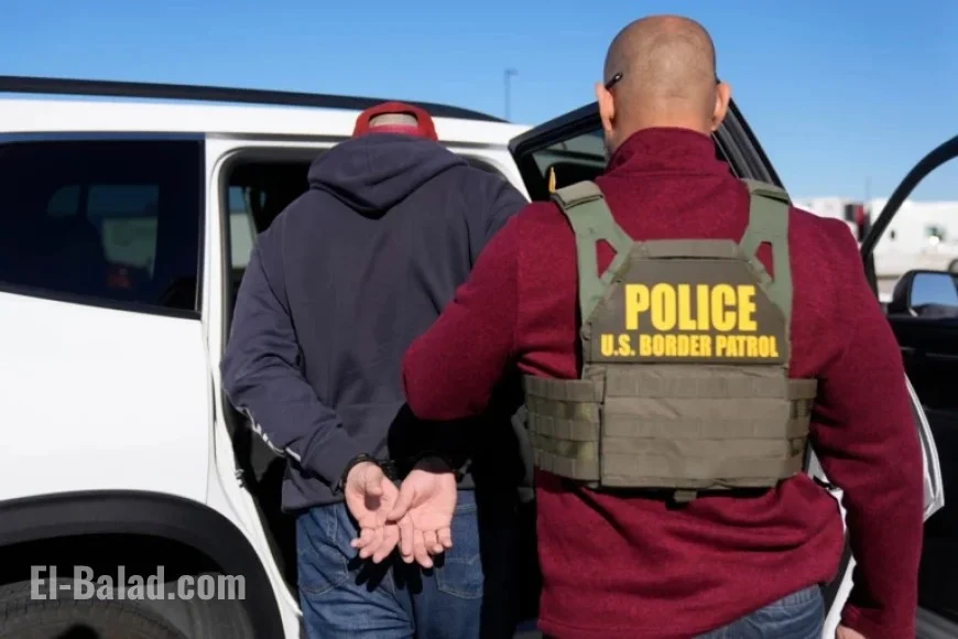 Couple Drives to Police Station with DHS Agent Trapped Inside