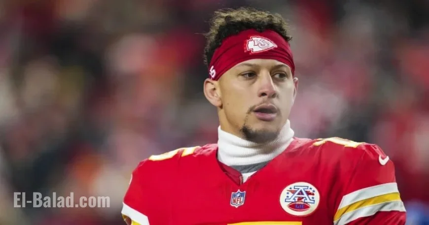 Chiefs’ Patrick Mahomes Suffers Season-Ending Torn ACL