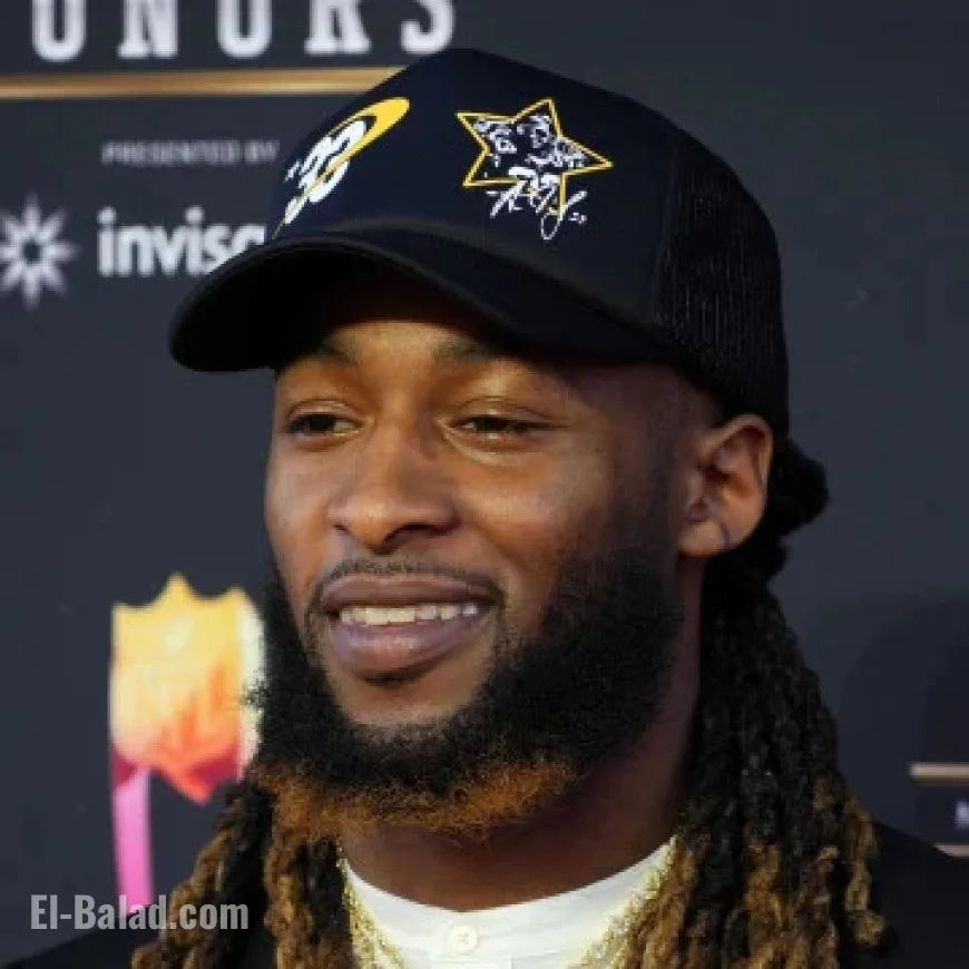 Aaron Jones Sr. Achieves 65 Yards on 15 Touches