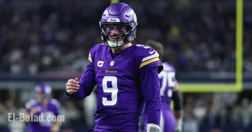 Cowboys Edge Vikings 20-17 in Third Quarter Sunday Night Football Update