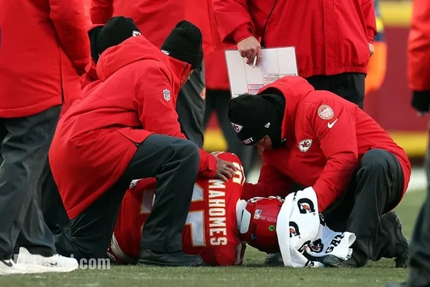 Patrick Mahomes Suffers ACL Tear; Chiefs Swiftly Respond