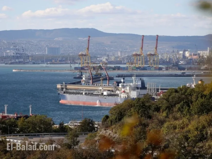 Ukraine Targets Russian Submarine in Novorossiysk with Sea Drones Strike