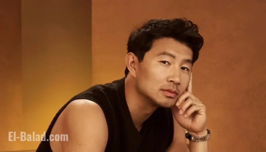 Simu Liu Debuts on Broadway in ‘Oh, Mary!’