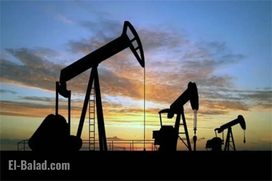 US Probes Oil Firms on Venezuela Return Contingent on Maduro’s Exit