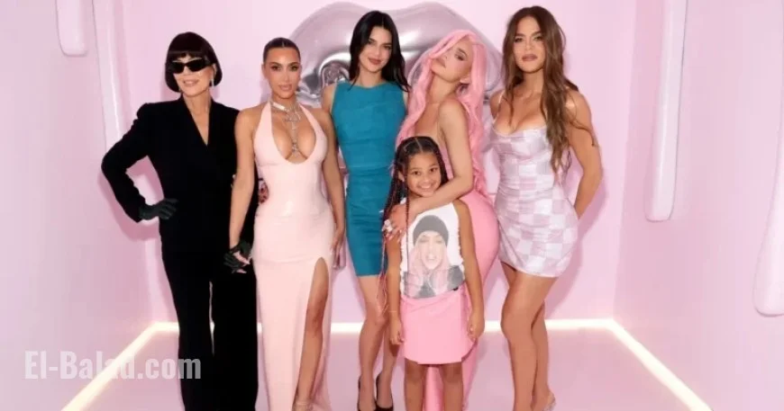 Khloe and Kris Discuss Kardashian-Jenner Christmas Party Expenses