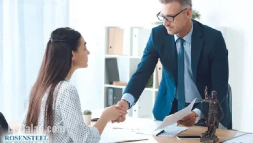 See the Interstellar Comet Passing by Earth Tonight