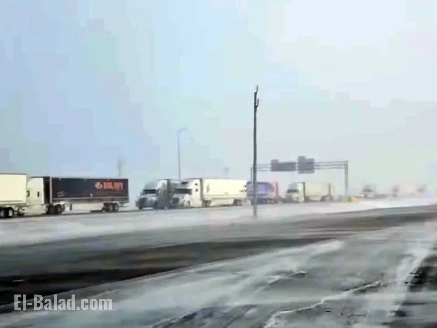 Emergency Crews Tackle Crash on Shut Highway