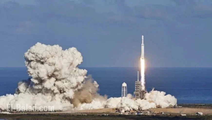 Rocket Lab Advances Satellite Launch, Stock Faces Decline