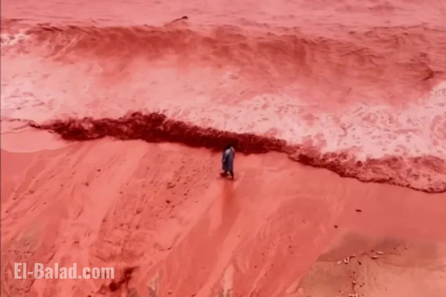 Heavy Rain Transforms Popular Tourist Beach Sea to Bright Red