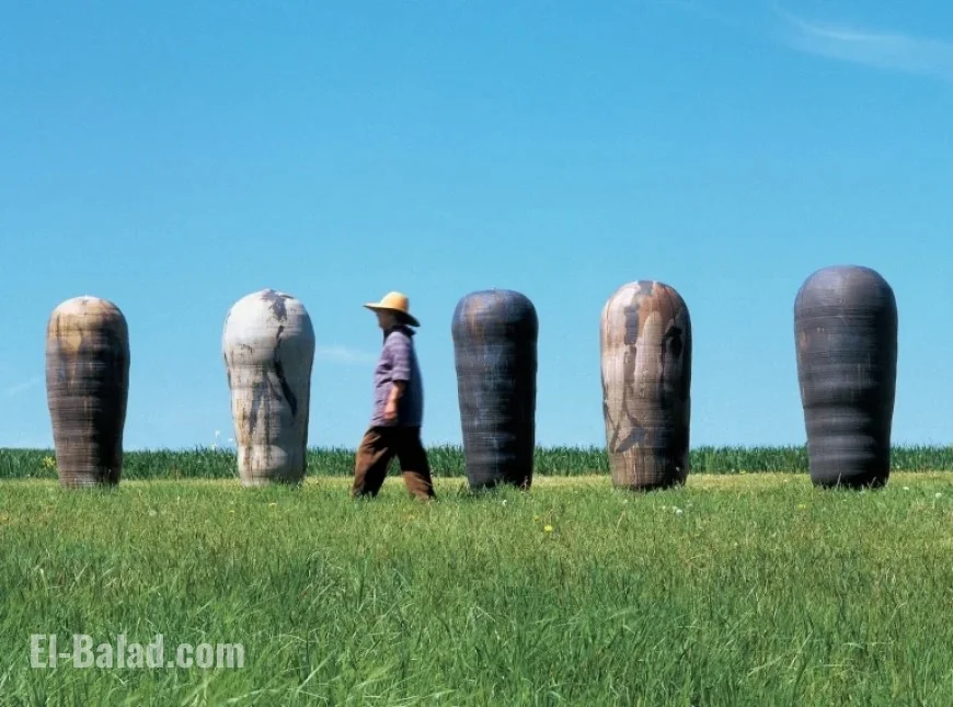 Traveling Retrospective Celebrates Ceramic Artist Toshiko Takaezu