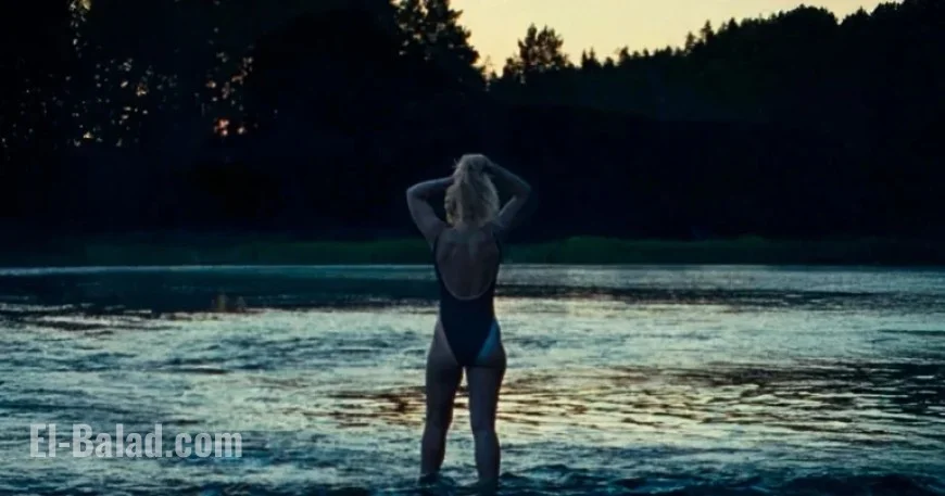 Trendy Women Embrace Solo Sea Adventures