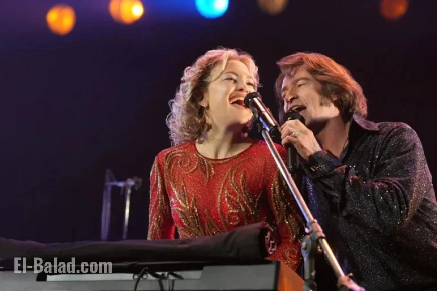 Neil Diamond Tribute ‘Song Sung Blue’ Strikes the Wrong Chord