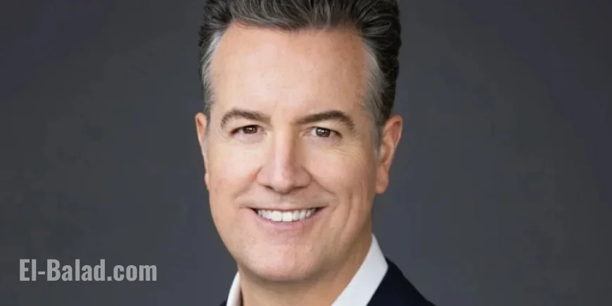 Coursera CEO Greg Hart Shares Lessons from Amazon’s Jeff Bezos and Andy Jassy