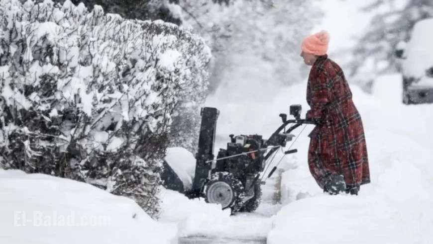 Western Christmas Chill: Ontario Freezes, Eastern Winter Storms Expected