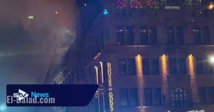 Building Fire Shuts Down City Road in Both Directions