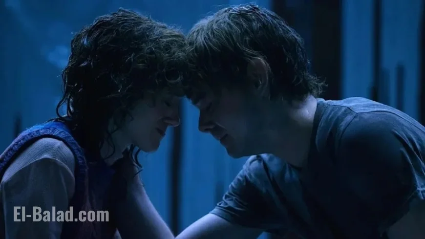 Duffers Confirm Nancy and Jonathan’s Relationship Status in ‘Stranger Things’