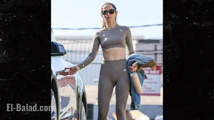 Ana De Armas Flaunts Sculpted Abs in Chic Workout Outfit