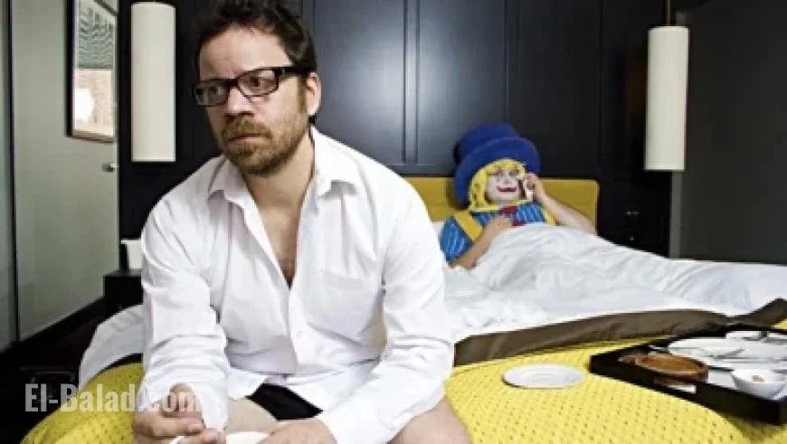 Duffer Brothers Analyze Mike’s Reaction to Stranger Things Coming Out Scene