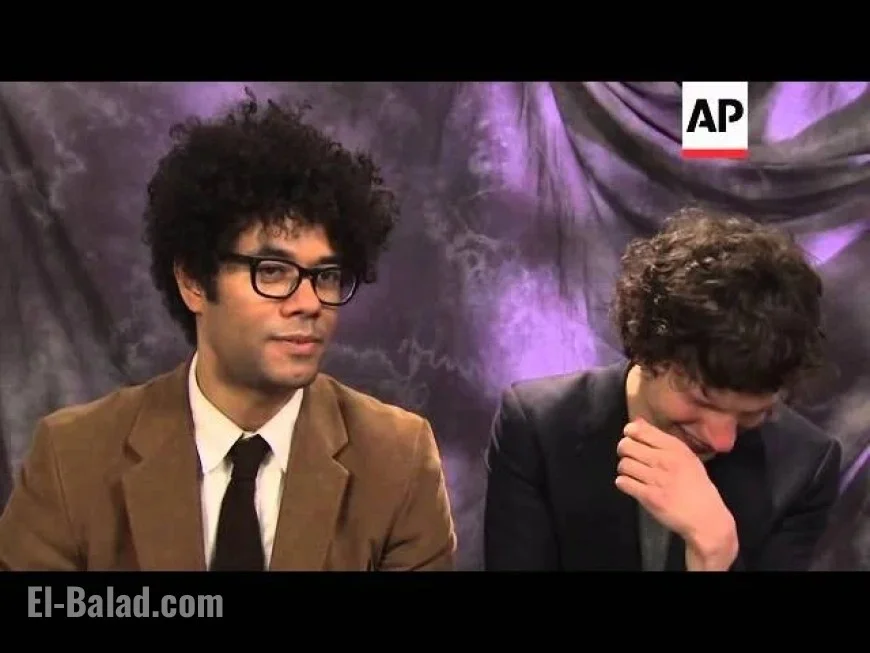 Richard Ayoade Humorously Discusses “Bromance” with Robert Redford