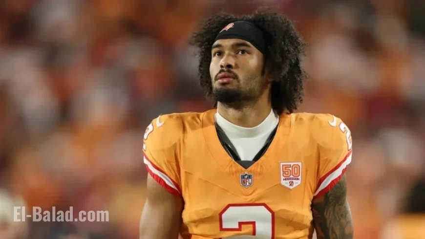 Week 17 Fantasy Football: Start Stefon Diggs or Sit for Emeka Egbuka?