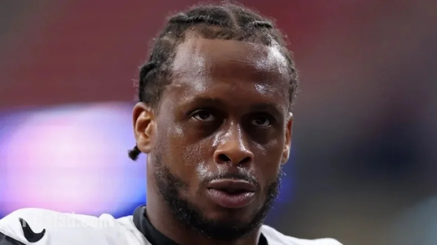 Raiders Plan Holiday Surprise for Geno Smith