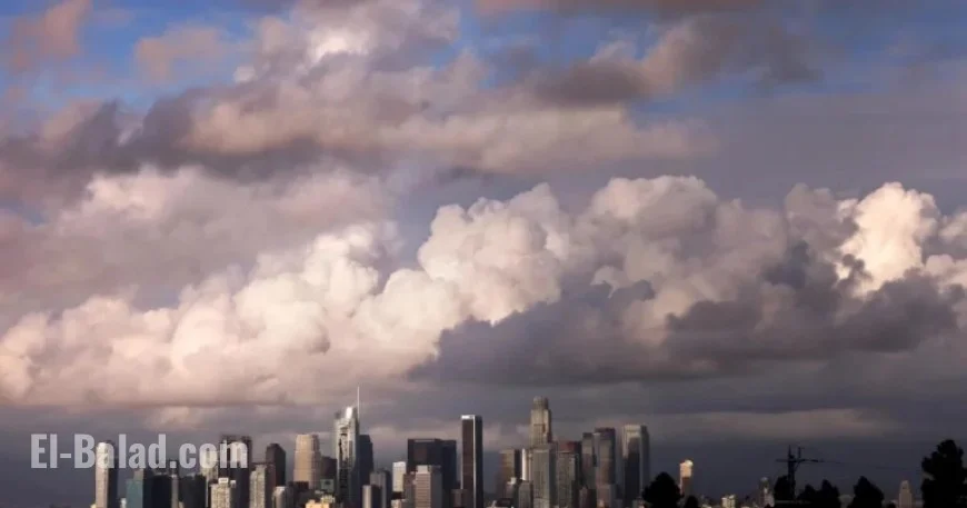 Southern California Faces Strong Wind Gusts Up to 65 MPH