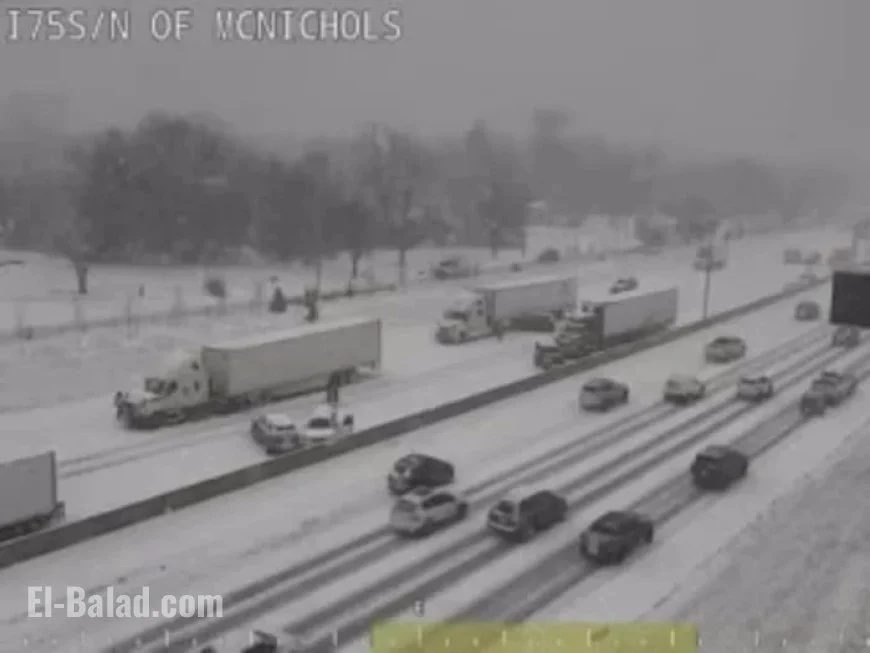Snow Squall Triggers Crash, Closing I-75 North in Detroit