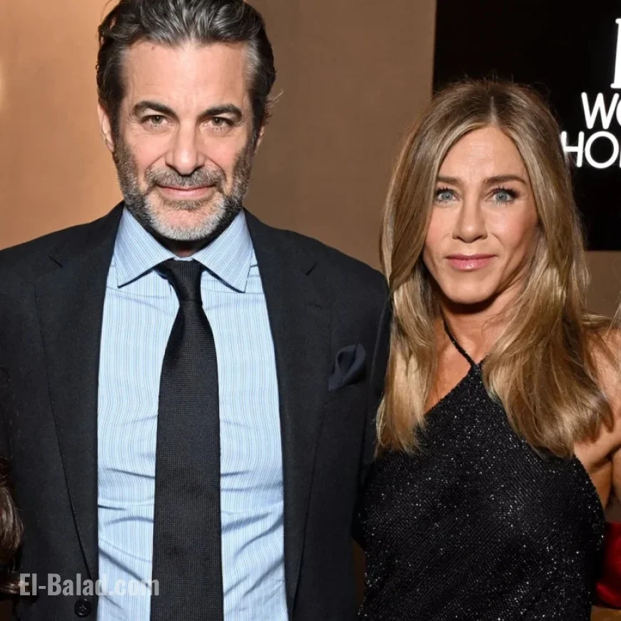 Jennifer Aniston Reveals First Christmas Moments with Boyfriend Jim Curtis