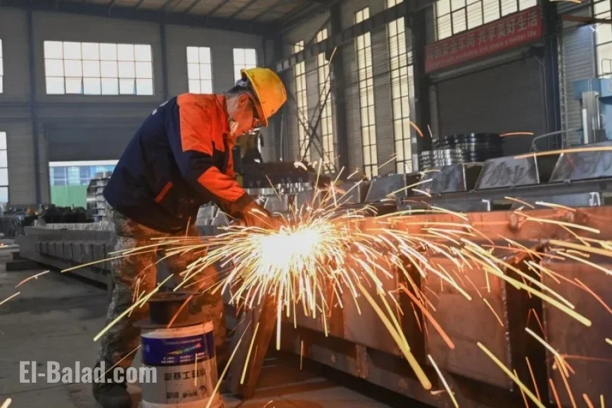 Xi Confirms China on Track to Achieve 2025 GDP Goal with Factory Rebound