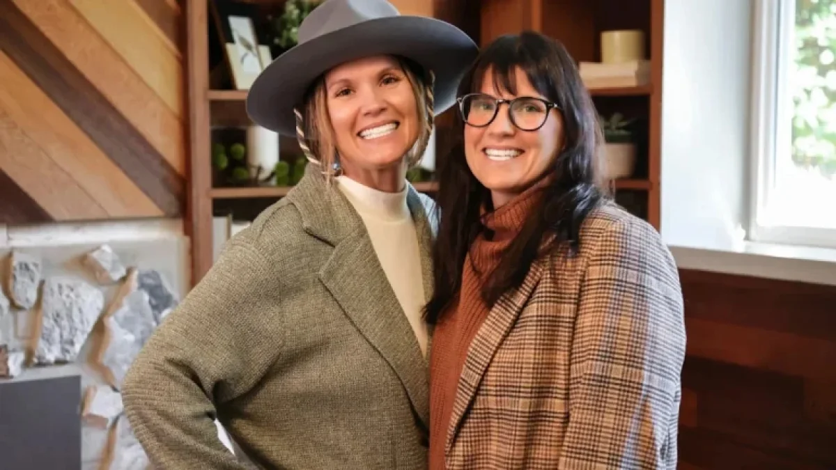HGTV’s Leslie Davis Announces Divorce Timeline Following Surprise ...