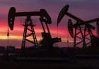 Analysts Warn Oil Price Shock Could Disrupt Markets and Economy