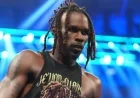 Je’Von Evans’ WWE RAW Match Halted by Apparent Injury