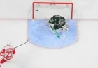 Detroit Red Wings Thrive in Cold Nights, Coach Steers Clear of TikTok