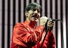 Producer Calls Anthony Kiedis of Red Hot Chili Peppers “Tone Deaf”