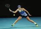 Andreeva Advances to Australian Open Fourth Round, Faces Svitolina Next